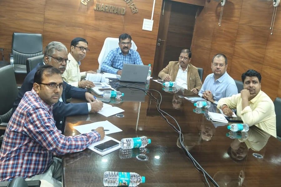मतदाता सूची में युवाओं के नाम जोड़ने के लिए स्कूलों में चलेंगे जागरूकता अभियान