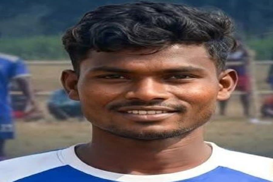 चक्रधरपुर सड़क हादसे में 25 वर्षीय फुटबॉलर डोबरो हेम्ब्रम की मौत